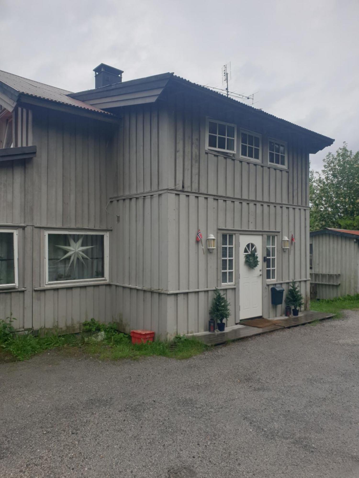 Holiday Rooms Gol Exterior photo